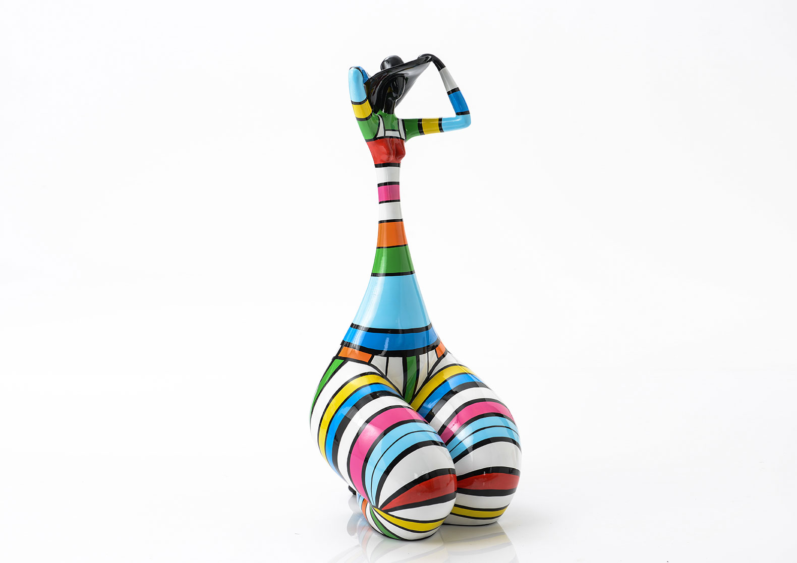 grosse femme chapeau statue femme extérieur